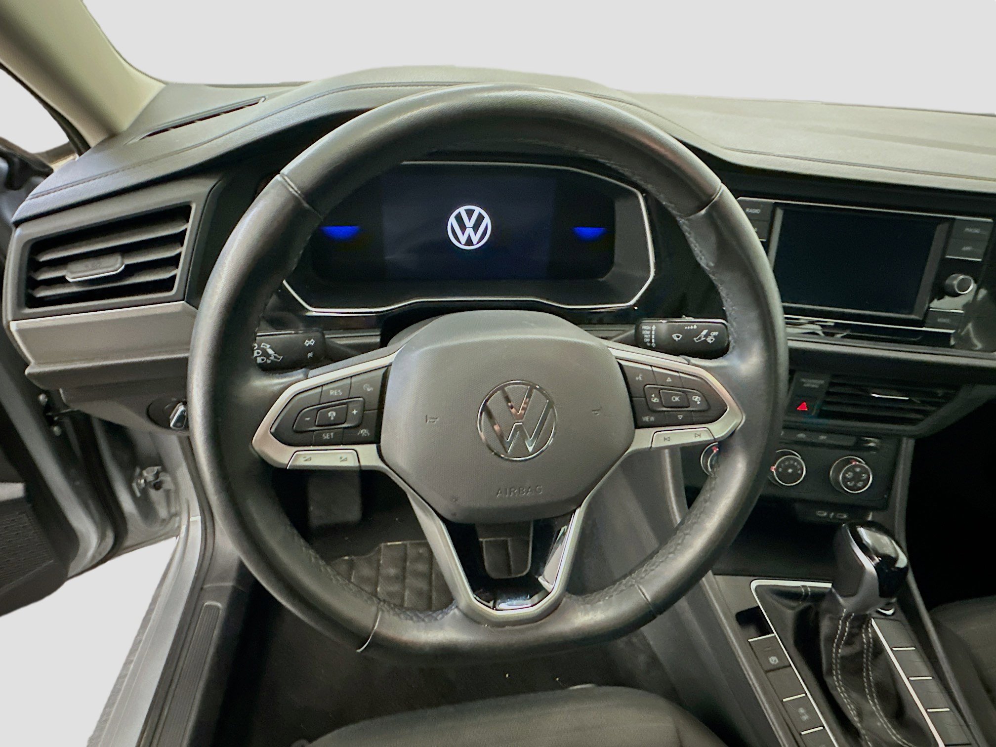 Used 2024 Volkswagen Jetta S image 18