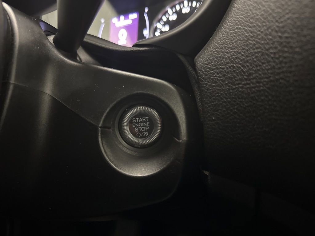 Used 2023 Jeep Renegade Latitude image 26