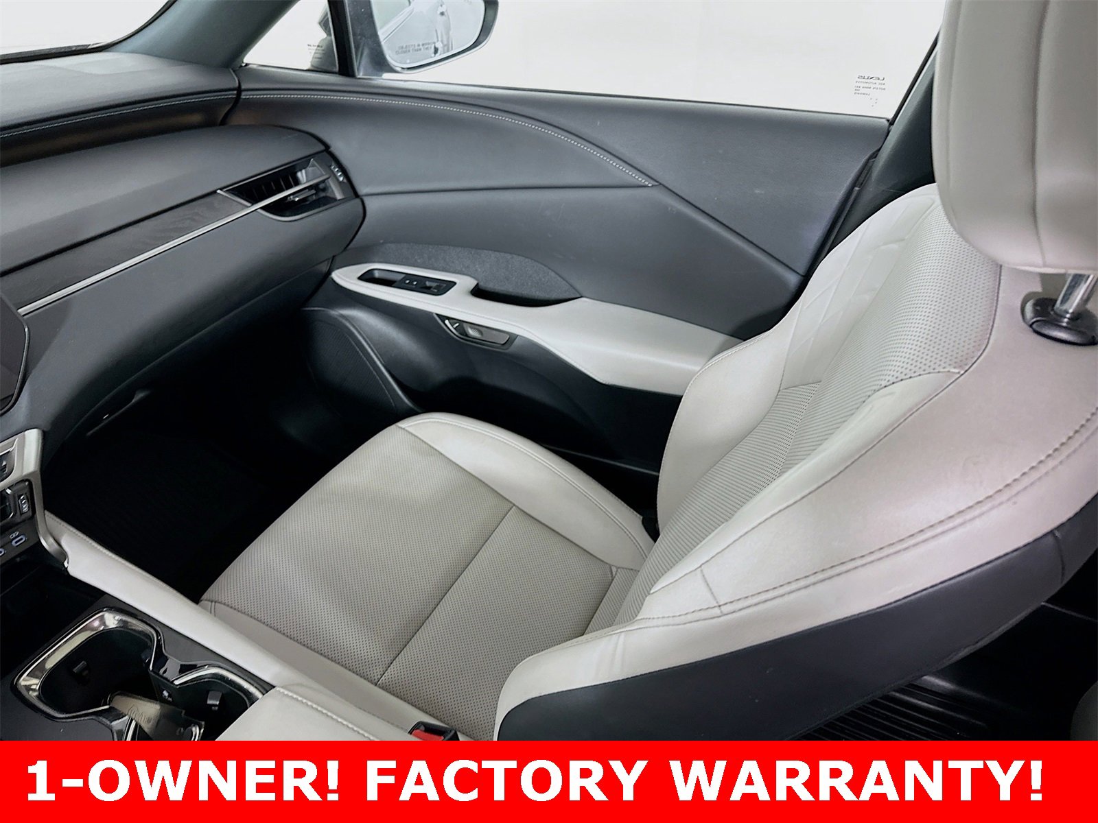 Used 2023 Lexus RX 350 Premium w/ Accessory Package (Z1) image 24