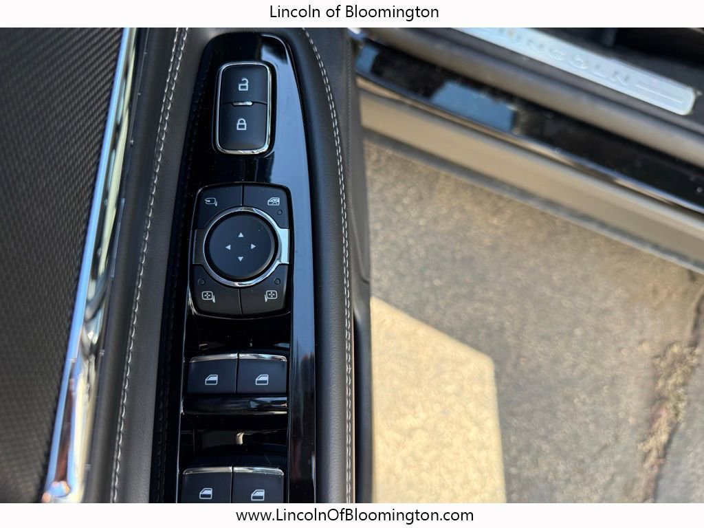 New 2025 Lincoln Corsair Grand Touring w/ Equipment Group 302A image 30