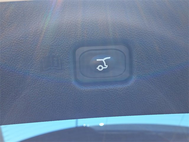 Certified 2022 Lincoln Nautilus Reserve w/ Equipment Group 201A image 30