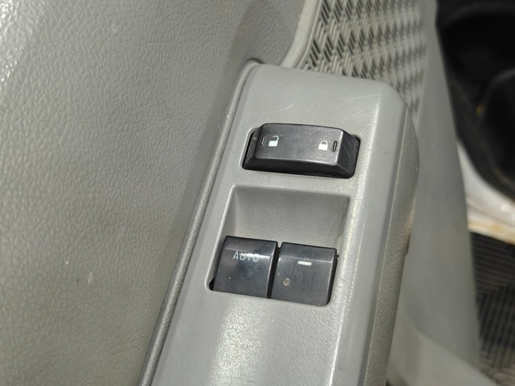 Used 2011 Ford E-150 and Econoline 150 w/ PWR Group RWD image 31