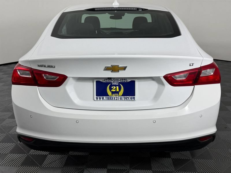 Used 2024 Chevrolet Malibu LT w/ LPO, Floor Liner Package FWD image 10