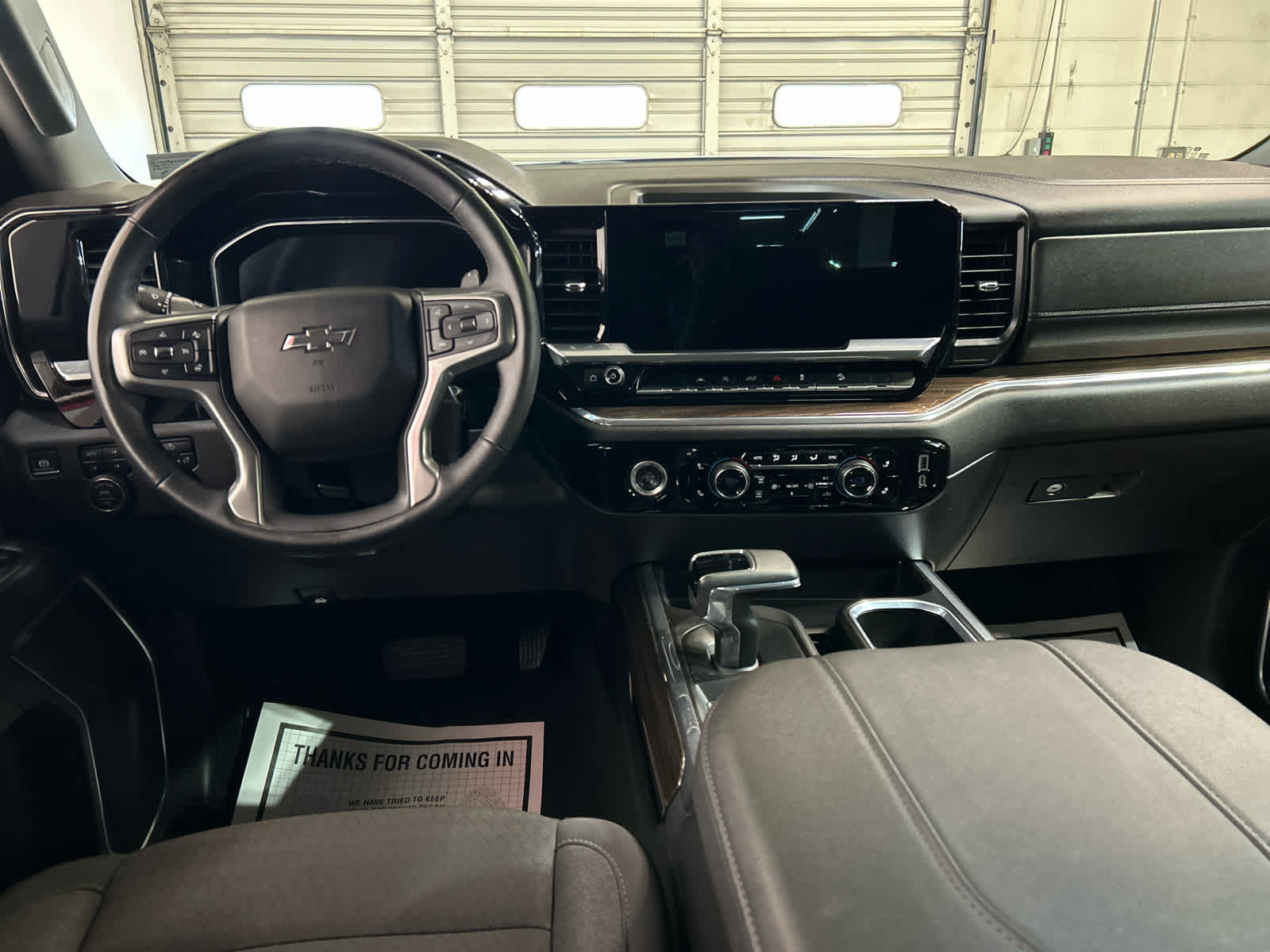 Used 2024 Chevrolet Silverado 1500 RST AWD/4WD image 4