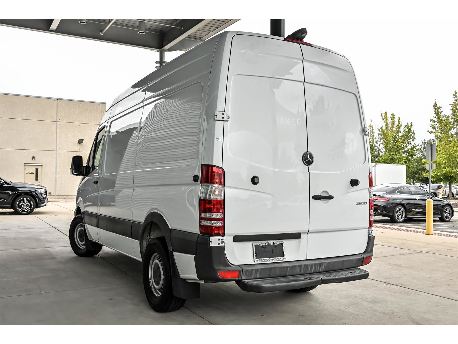Used 2017 Mercedes-Benz Sprinter 2500 image 5