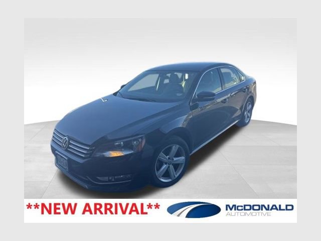 Used 2015 Volkswagen Passat 1.8T Limited Edition image 1