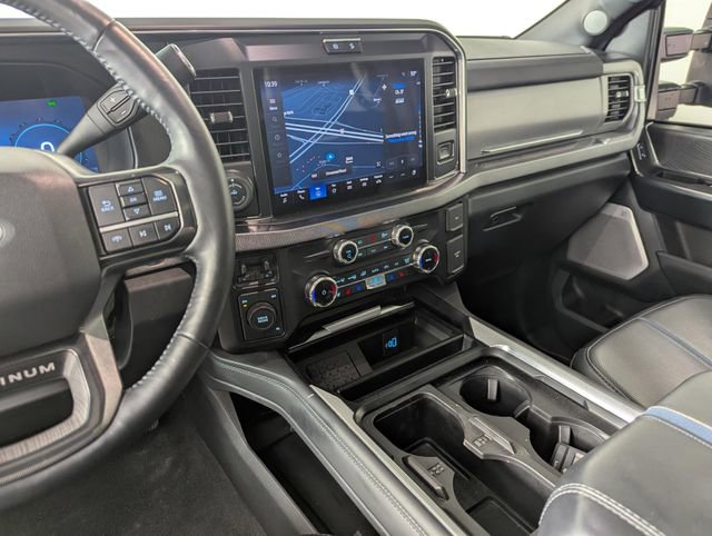 Used 2025 Ford F450 Platinum w/ FX4 Off-Road Package image 14