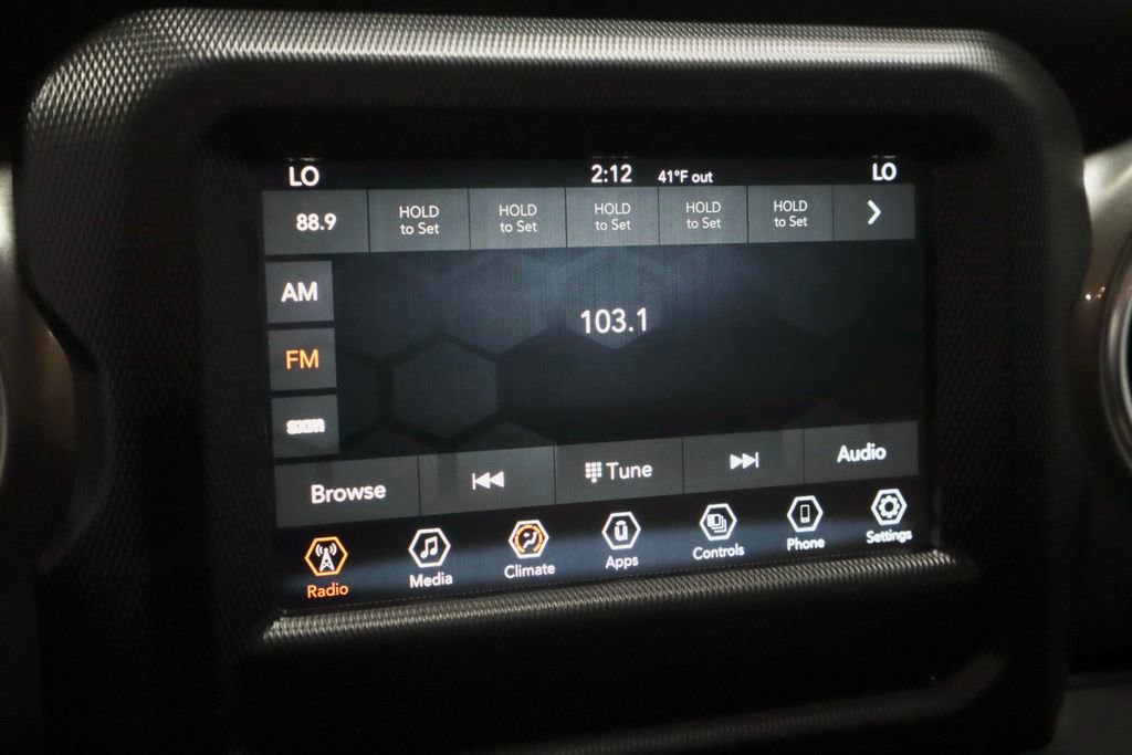 Used 2021 Jeep Wrangler Unlimited Sahara image 3