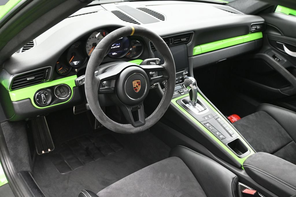 Used 2019 Porsche 911 GT3 RS w/ Light Design Package RWD image 4