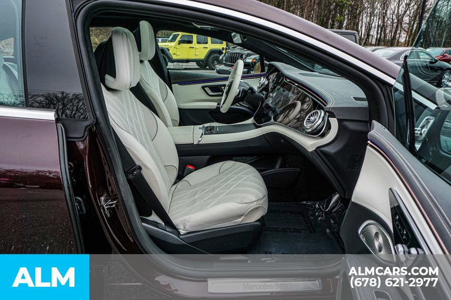 Used 2024 Mercedes-Benz EQS 580 4MATIC Sedan image 22
