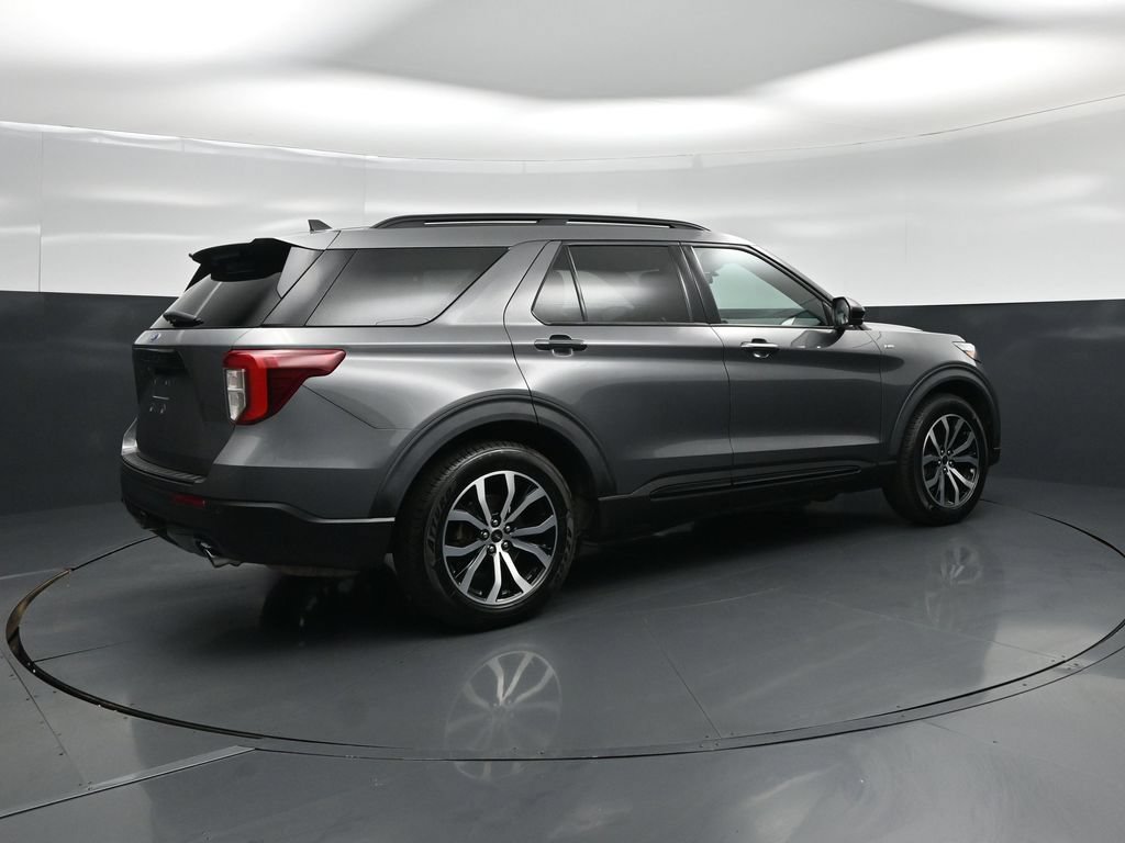 Certified 2023 Ford Explorer ST-Line w/ Class IV Trailer Tow Package RWD image 25