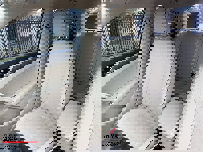 Used 2017 Volkswagen Passat 1.8T R-Line image 20