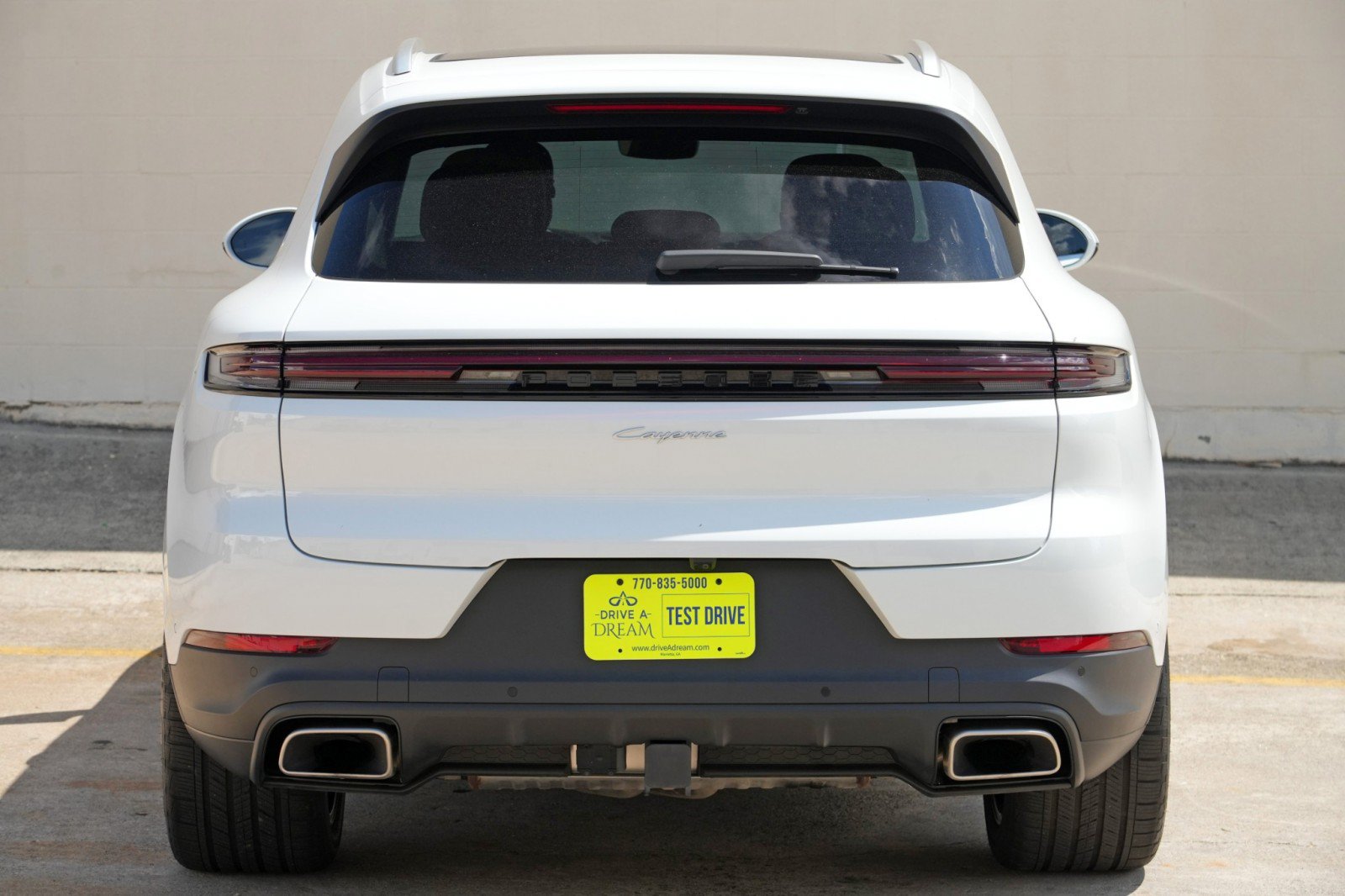 Used 2025 Porsche Cayenne w/ Premium Package Plus AWD/4WD image 57