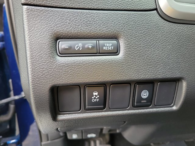 Used 2022 Nissan Murano S image 22