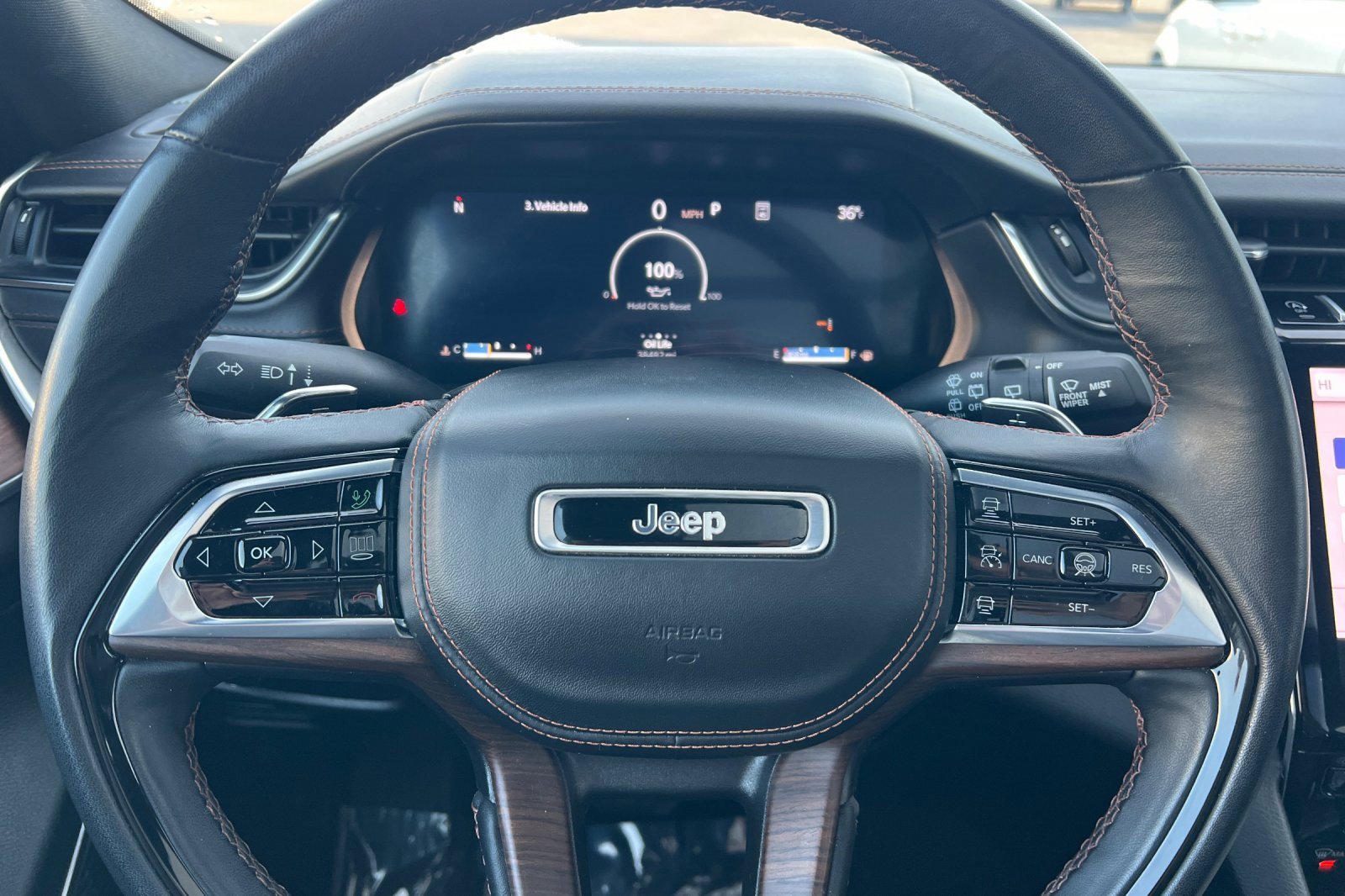 Used 2024 Jeep Grand Cherokee Summit image 26