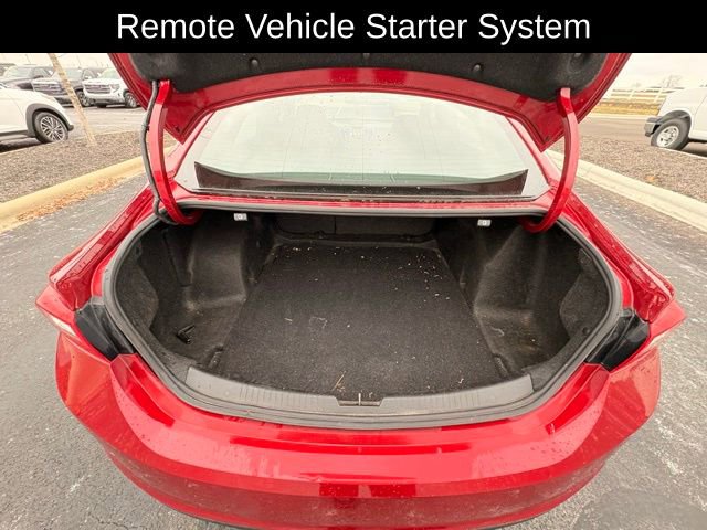 Used 2018 Chevrolet Malibu LT w/ Leather Package image 23