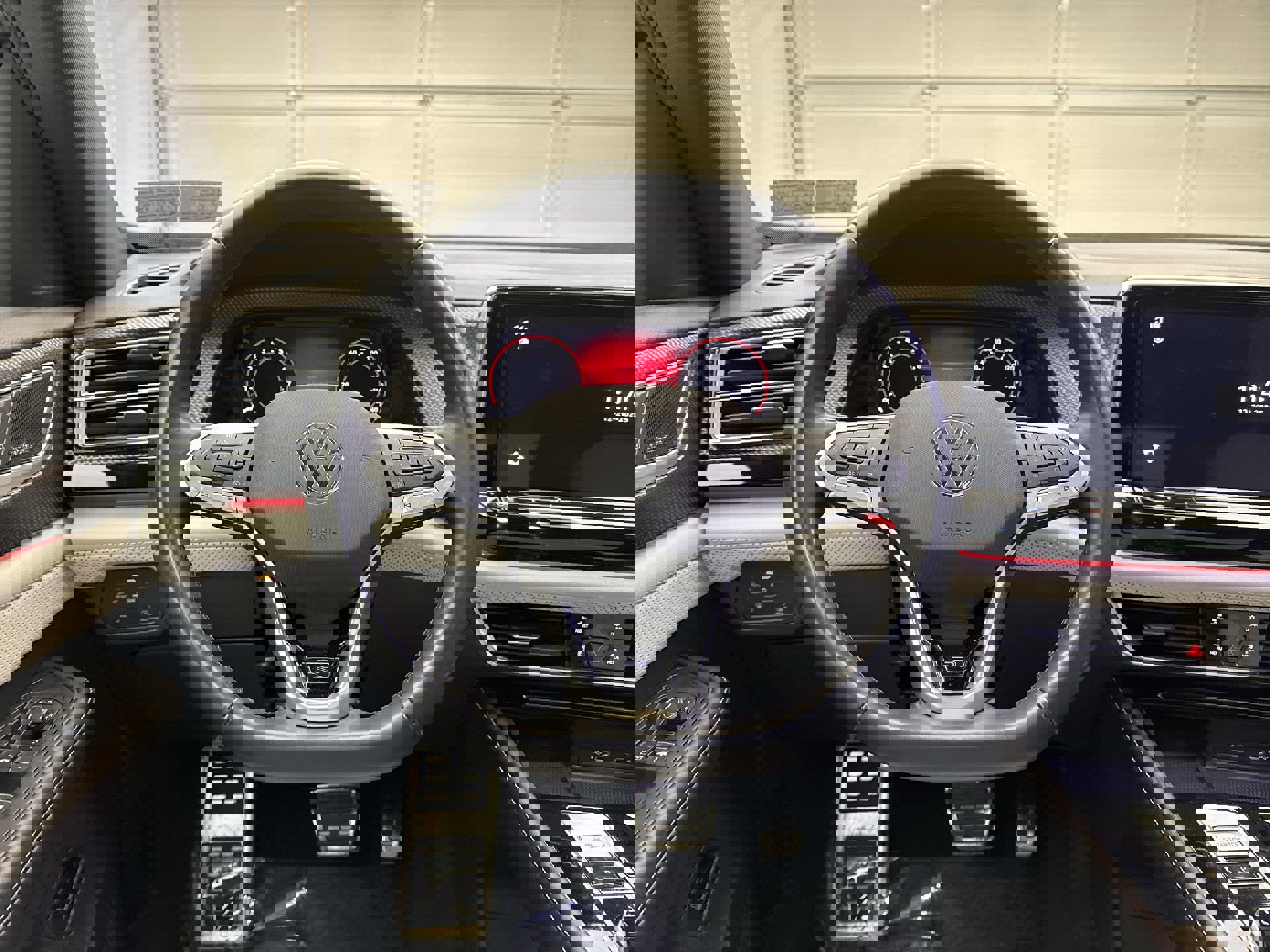 Used 2024 Volkswagen Atlas Cross Sport SEL Premium R-Line image 12