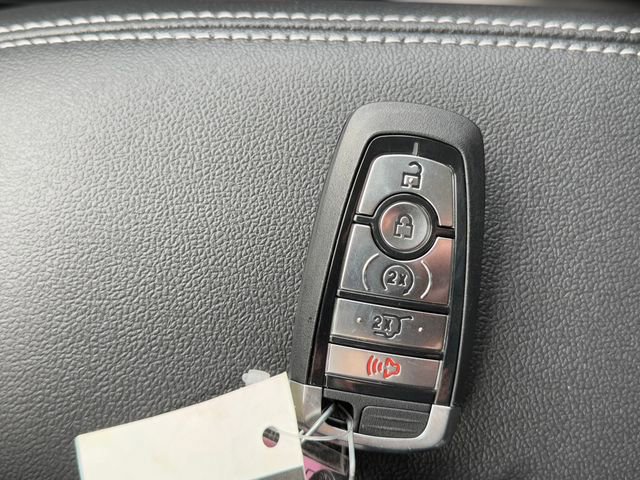 New 2026 Ford Escape SE FWD image 17