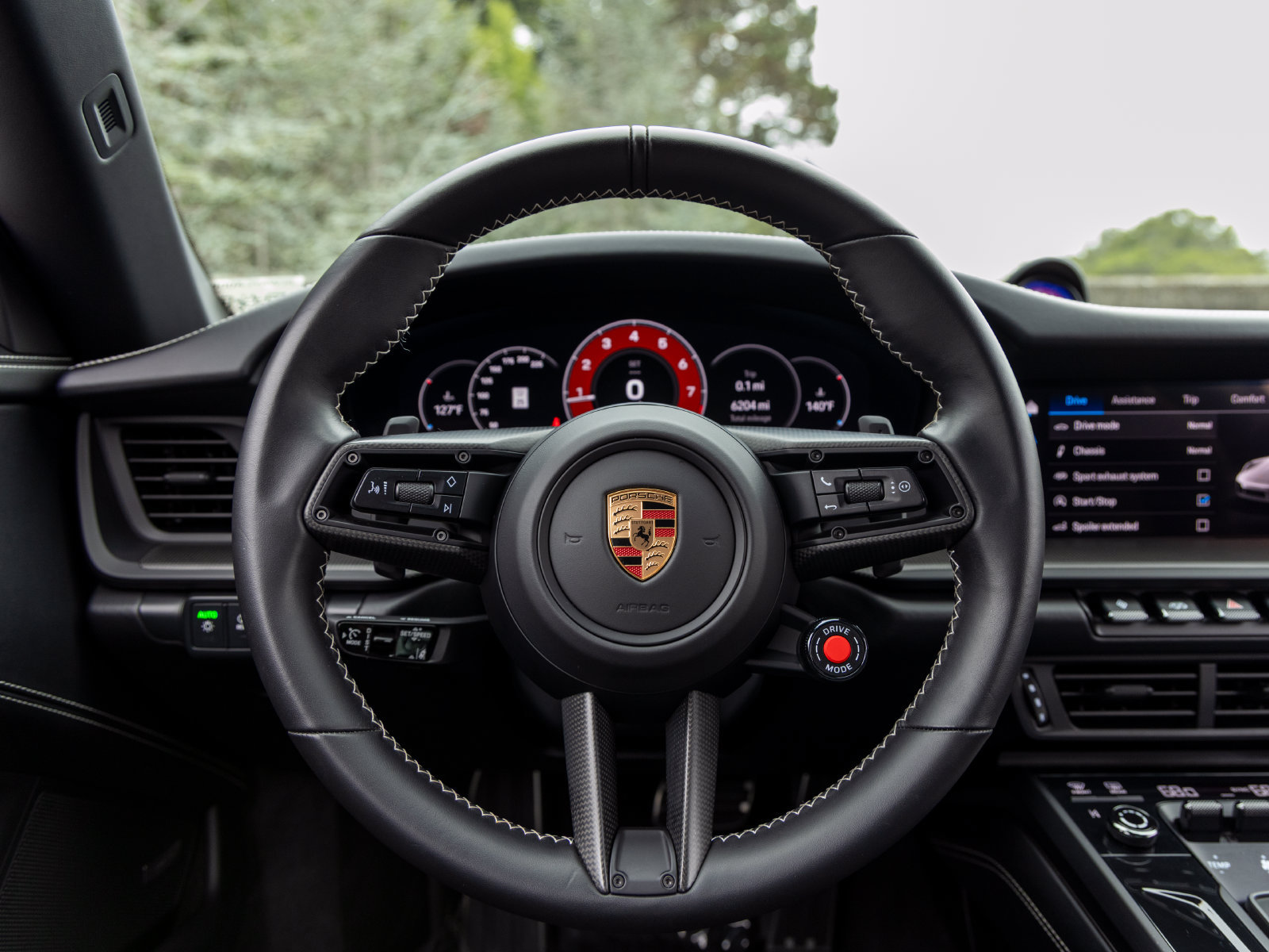 Certified 2025 Porsche 911 Carrera GTS RWD image 35