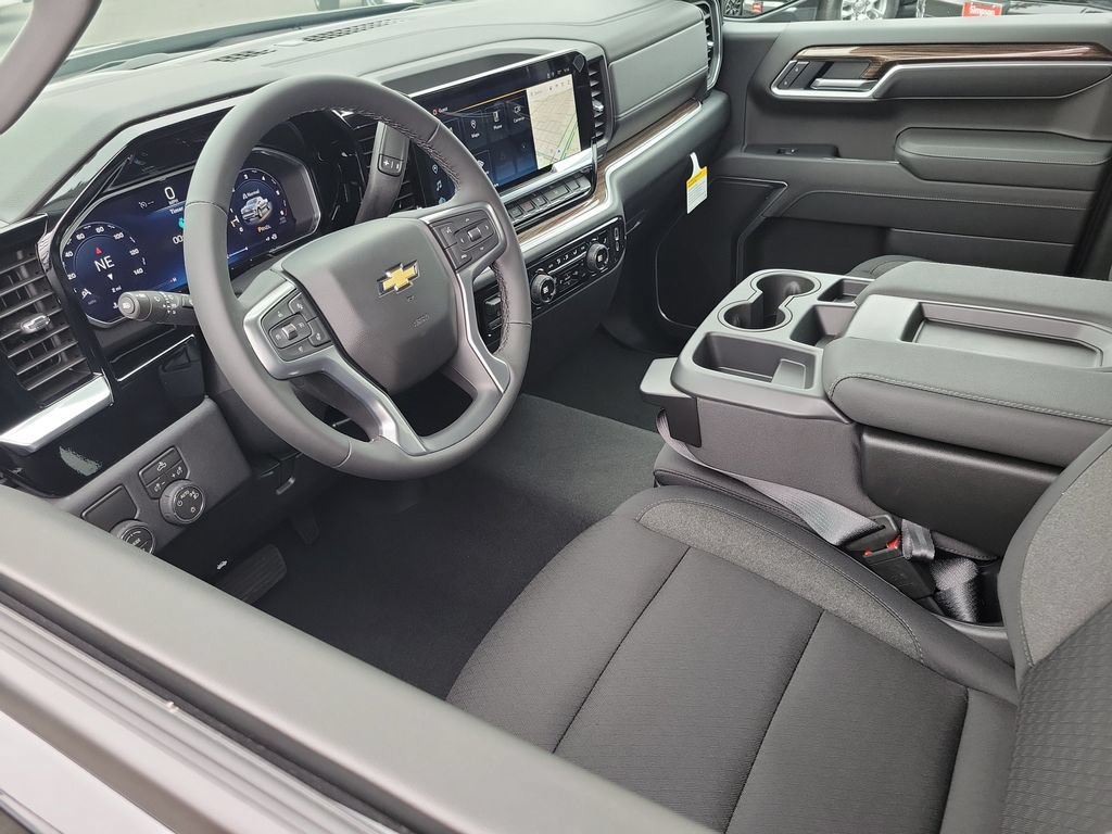New 2026 Chevrolet Silverado 1500 LT RWD image 3