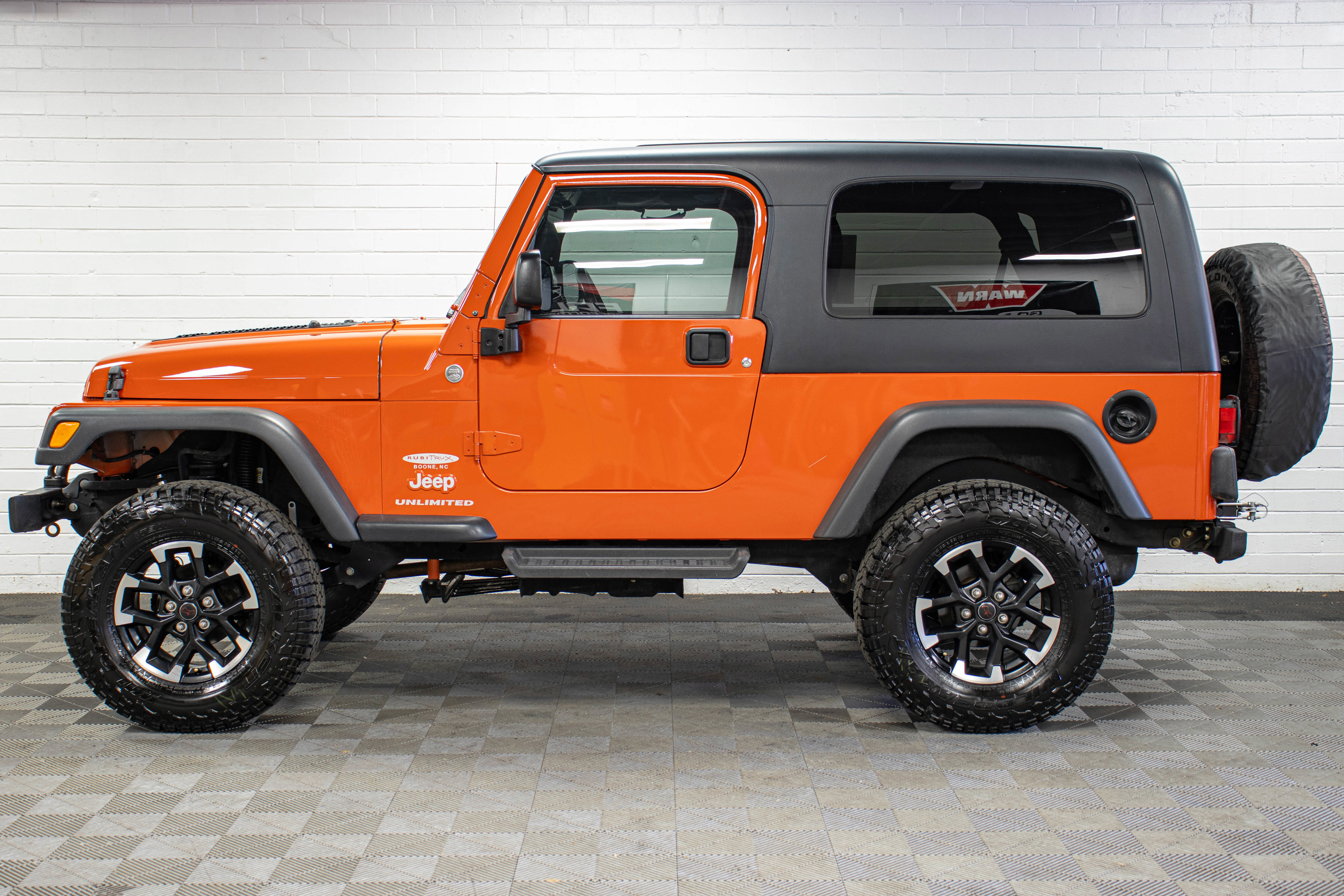 Used 2005 Jeep Wrangler Unlimited AWD/4WD image 6
