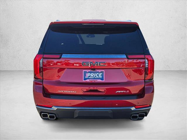 Used 2025 GMC Yukon AT4 AWD/4WD image 7