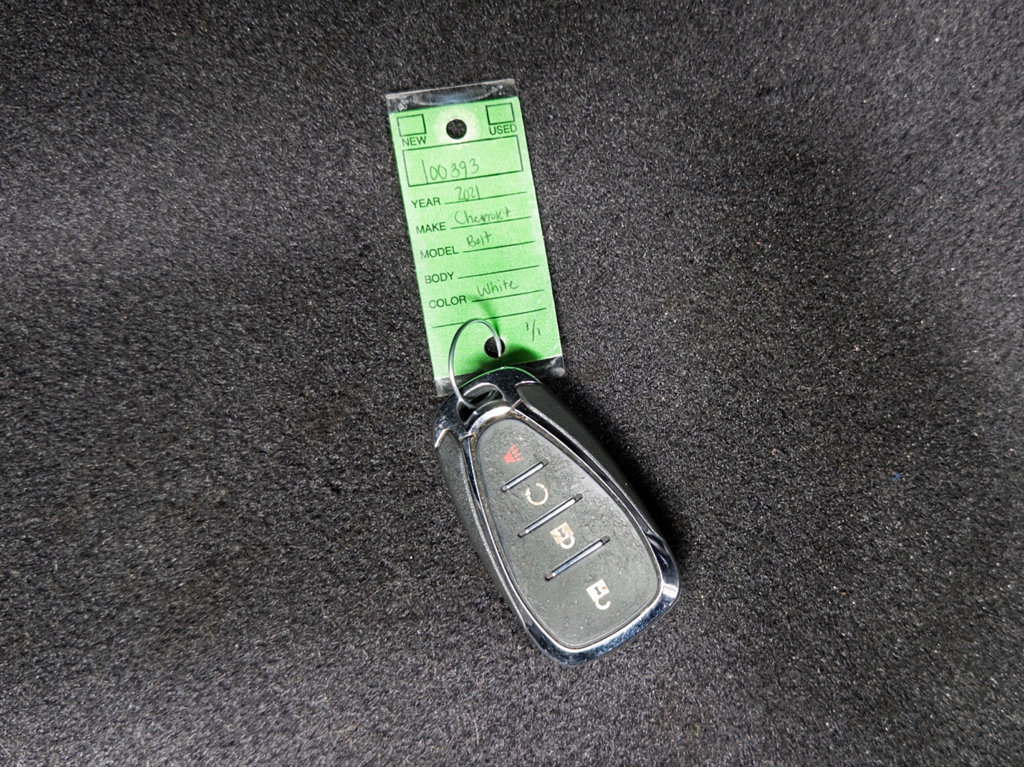 Used 2022 Chevrolet Bolt LT FWD image 22