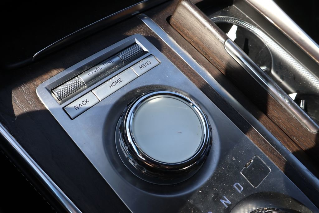 Used 2024 Genesis GV80 2.5T w/ Prestige Package AWD/4WD image 30