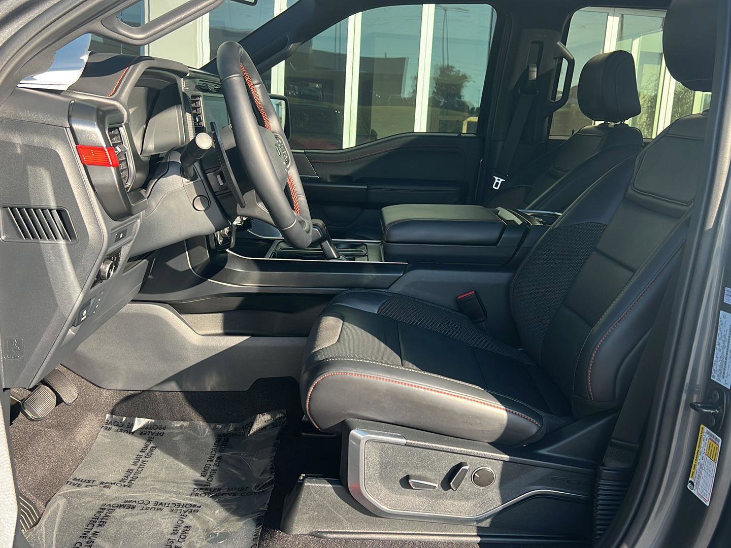 Used 2025 Ford F150 Raptor AWD/4WD image 10