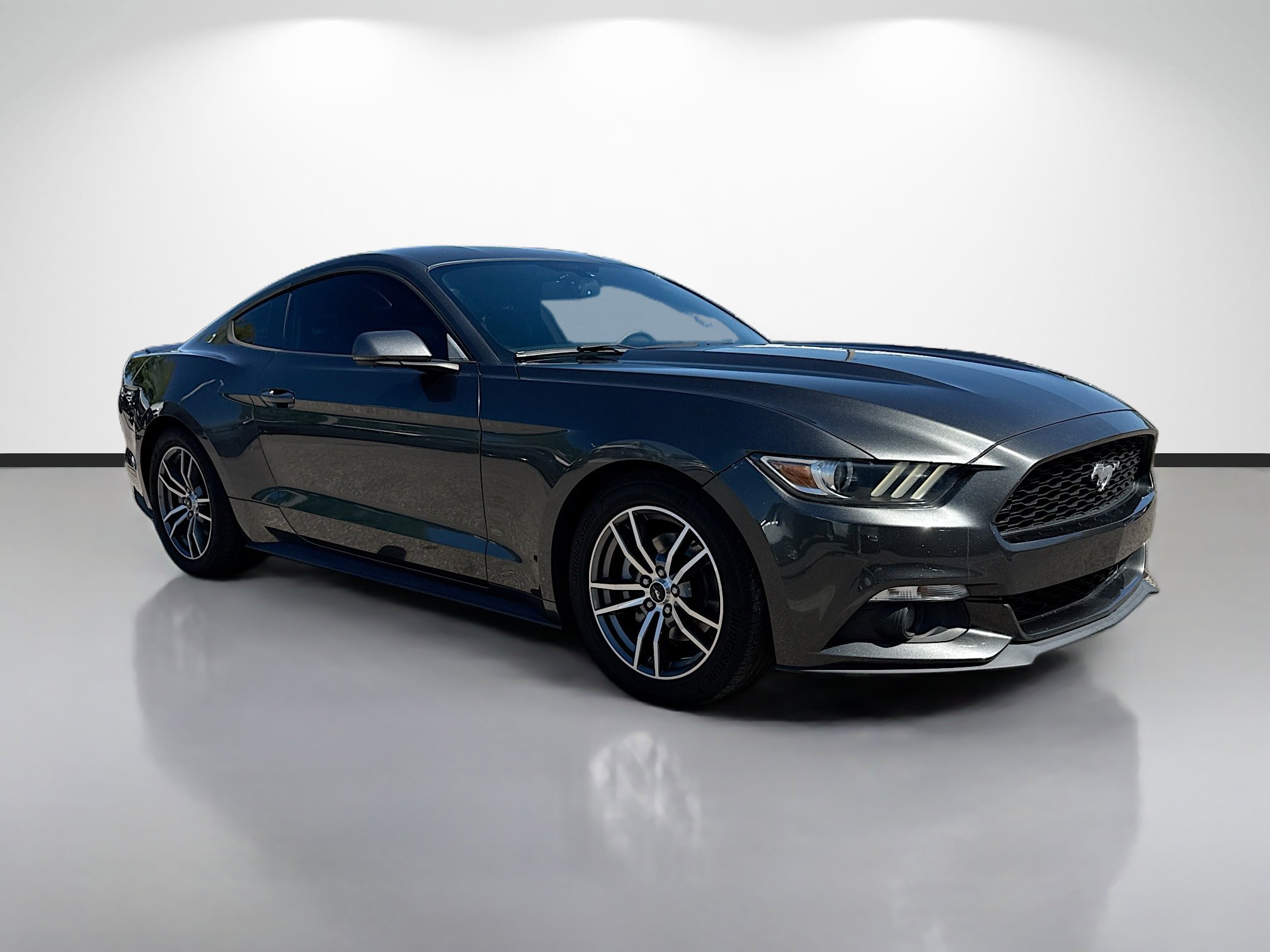 Used 2017 Ford Mustang Premium image 1