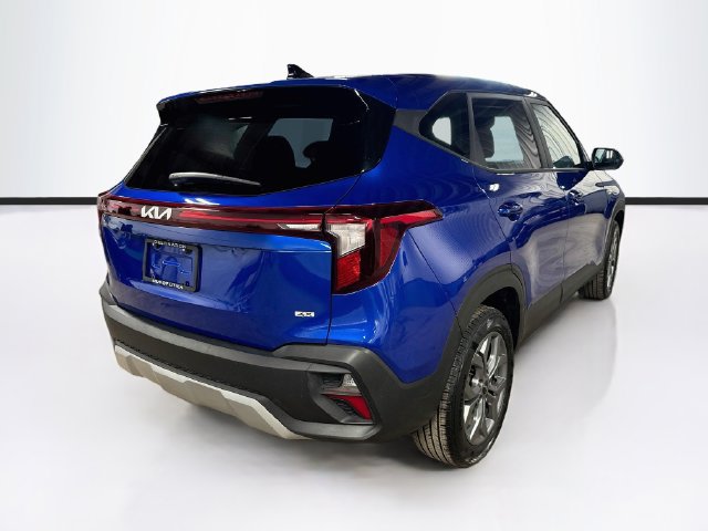 Certified 2024 Kia Seltos LX AWD/4WD image 7