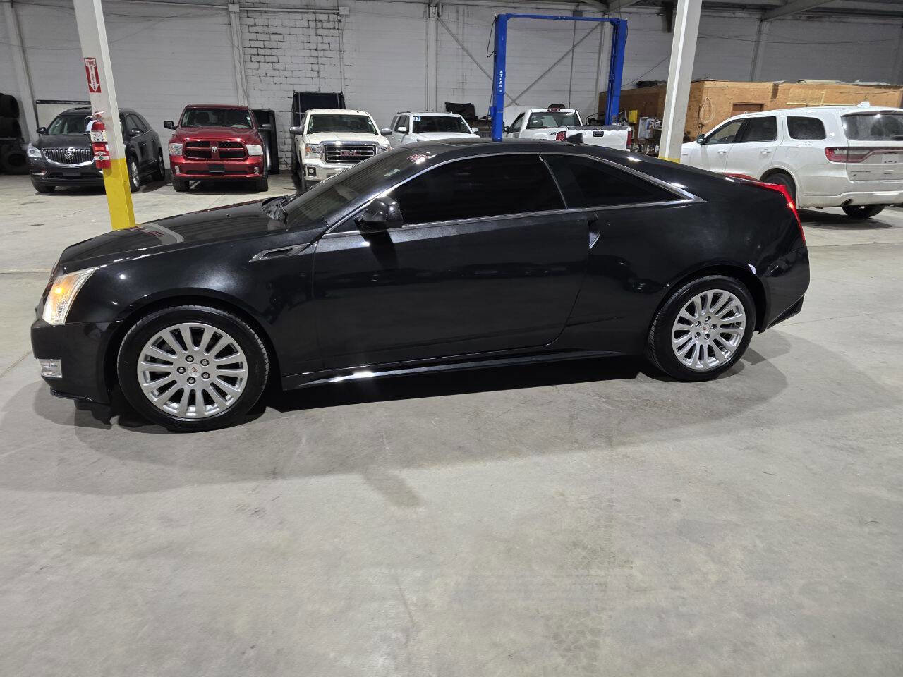Used 2012 Cadillac CTS Premium image 4