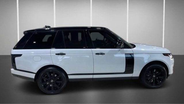 Used 2018 Land Rover Range Rover HSE image 8