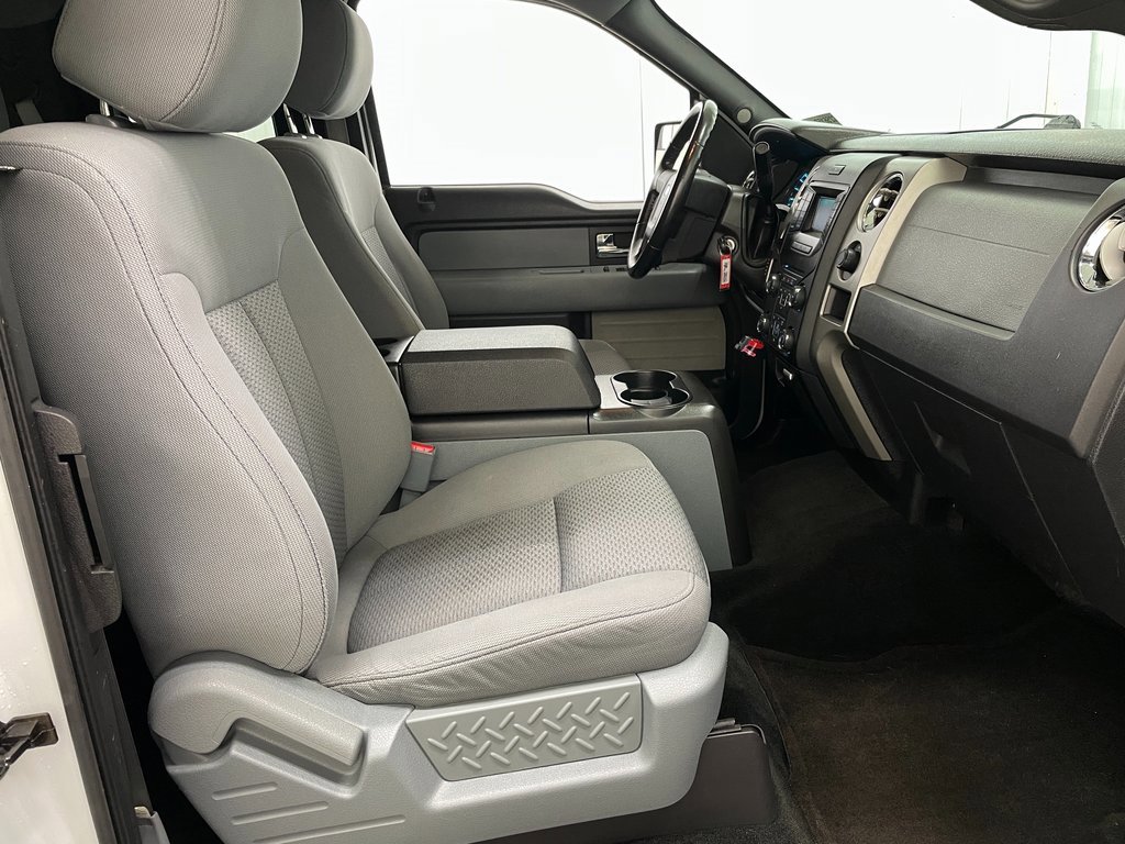 Used 2013 Ford F150 XLT w/ XLT Chrome Pkg image 34