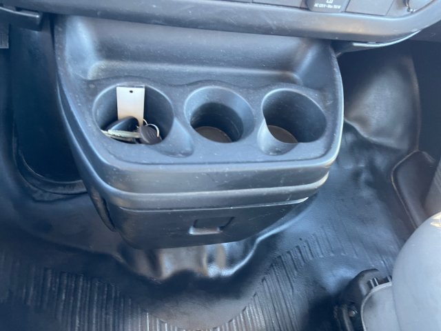 Used 2018 Chevrolet Express 2500 RWD image 21