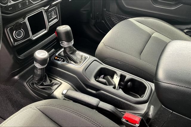 Used 2023 Jeep Wrangler Unlimited Sport AWD/4WD image 17