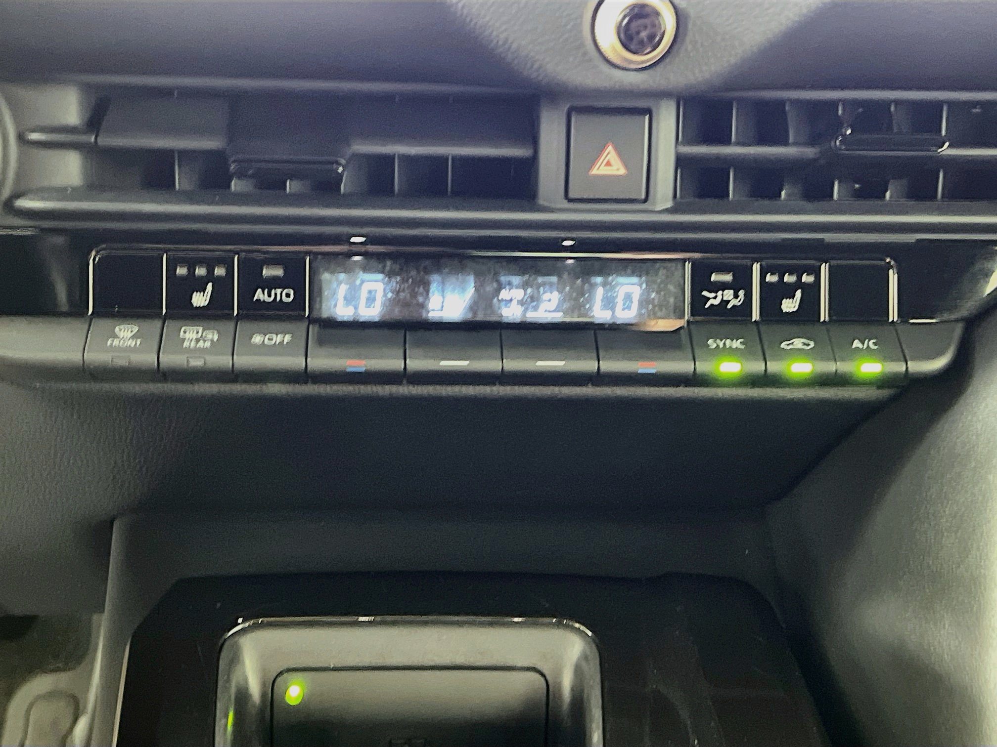 Used 2024 Toyota Crown AWD/4WD image 26