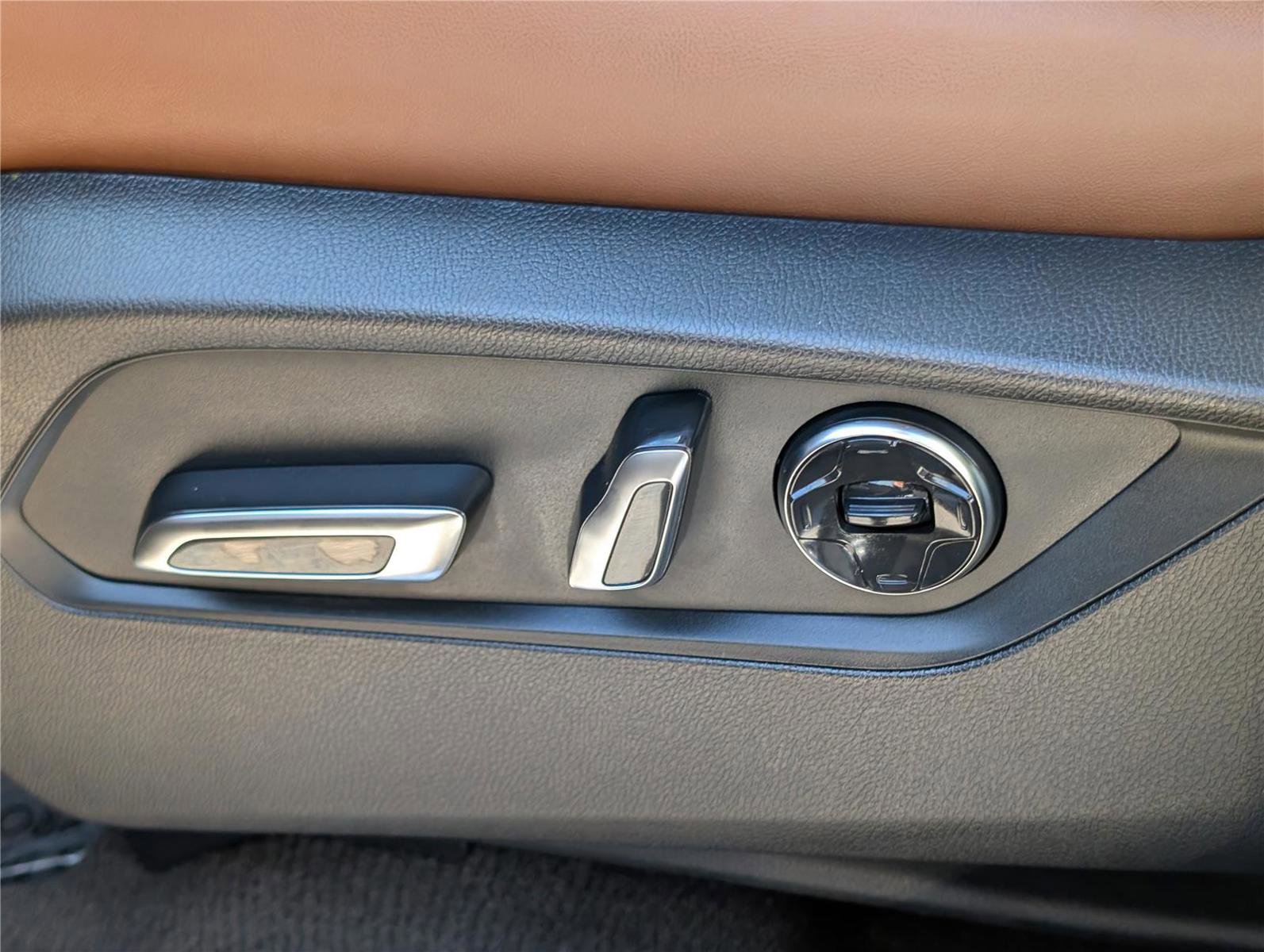 Used 2024 Acura RDX SH-AWD w/ Advance Package image 22