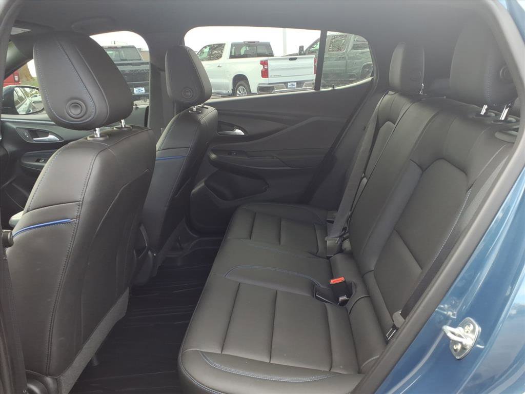 Used 2025 Buick Envista Sport Touring FWD image 28