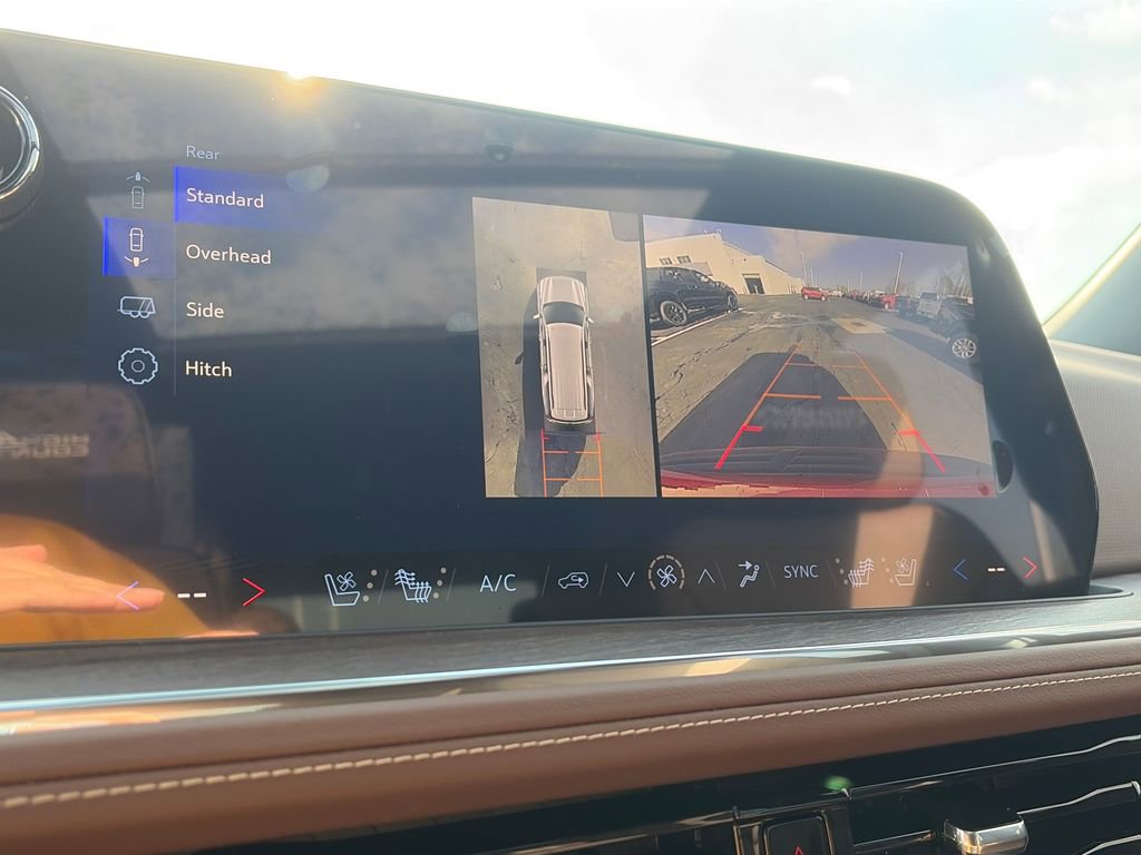 New 2026 Chevrolet Suburban High Country AWD/4WD image 25