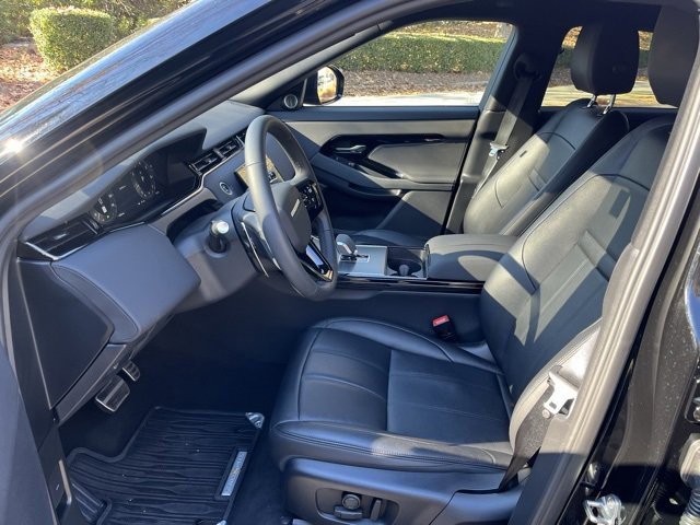 Used 2024 Land Rover Range Rover Evoque Dynamic SE image 5