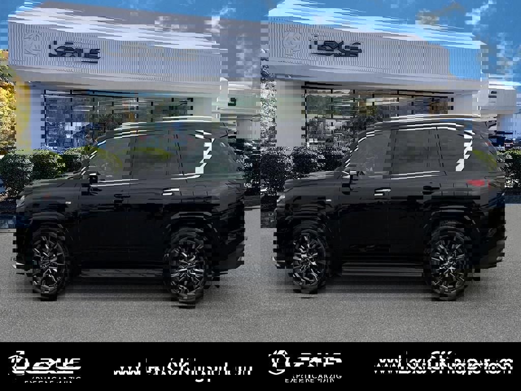Used 2024 Lexus LX 600 F Sport image 2