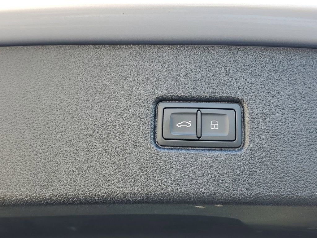 Used 2023 Audi Q5 2.0T Premium Plus w/ Premium Plus Package image 26