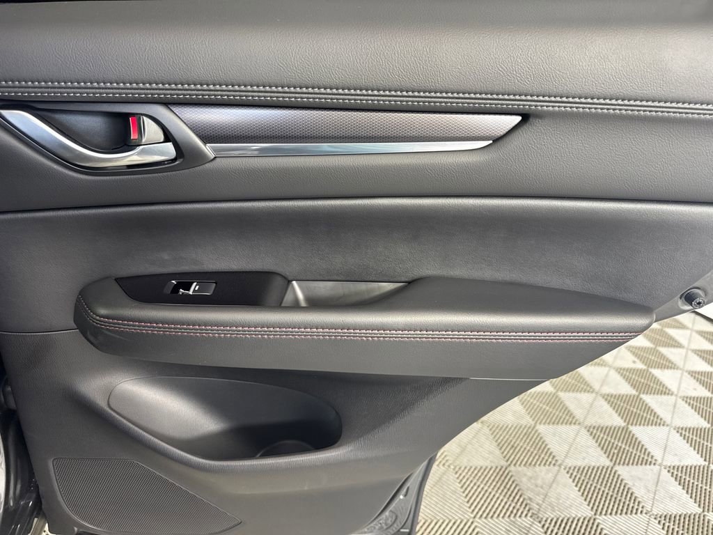 Used 2025 MAZDA CX-5 2.5 Turbo w/ Premium Package image 17