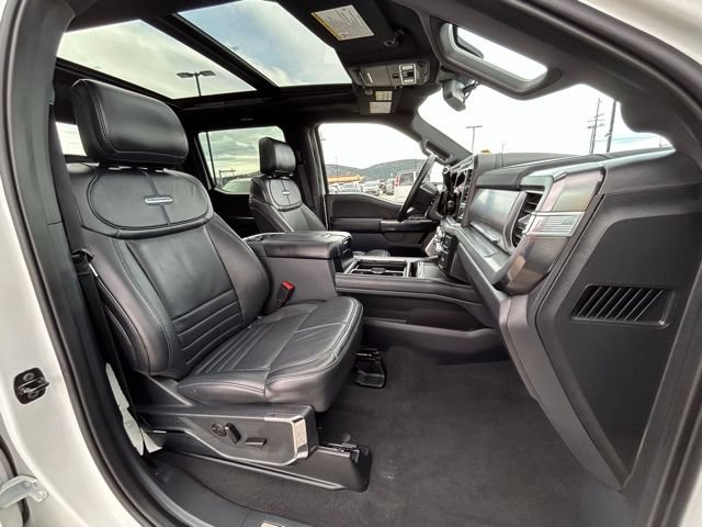 Used 2025 Ford F350 Platinum AWD/4WD image 46
