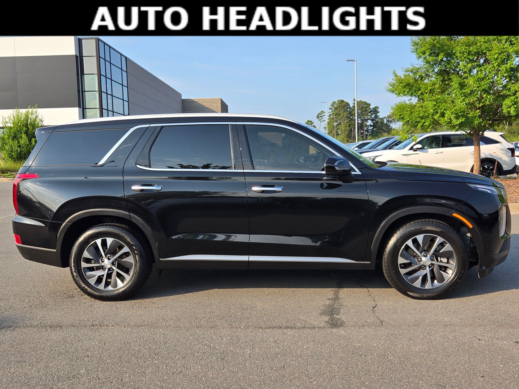Used 2021 Hyundai Palisade SEL FWD image 8