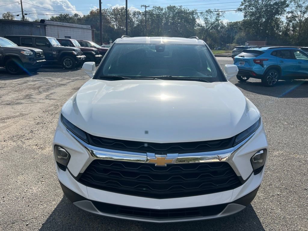 New 2026 Chevrolet Blazer LT image 2