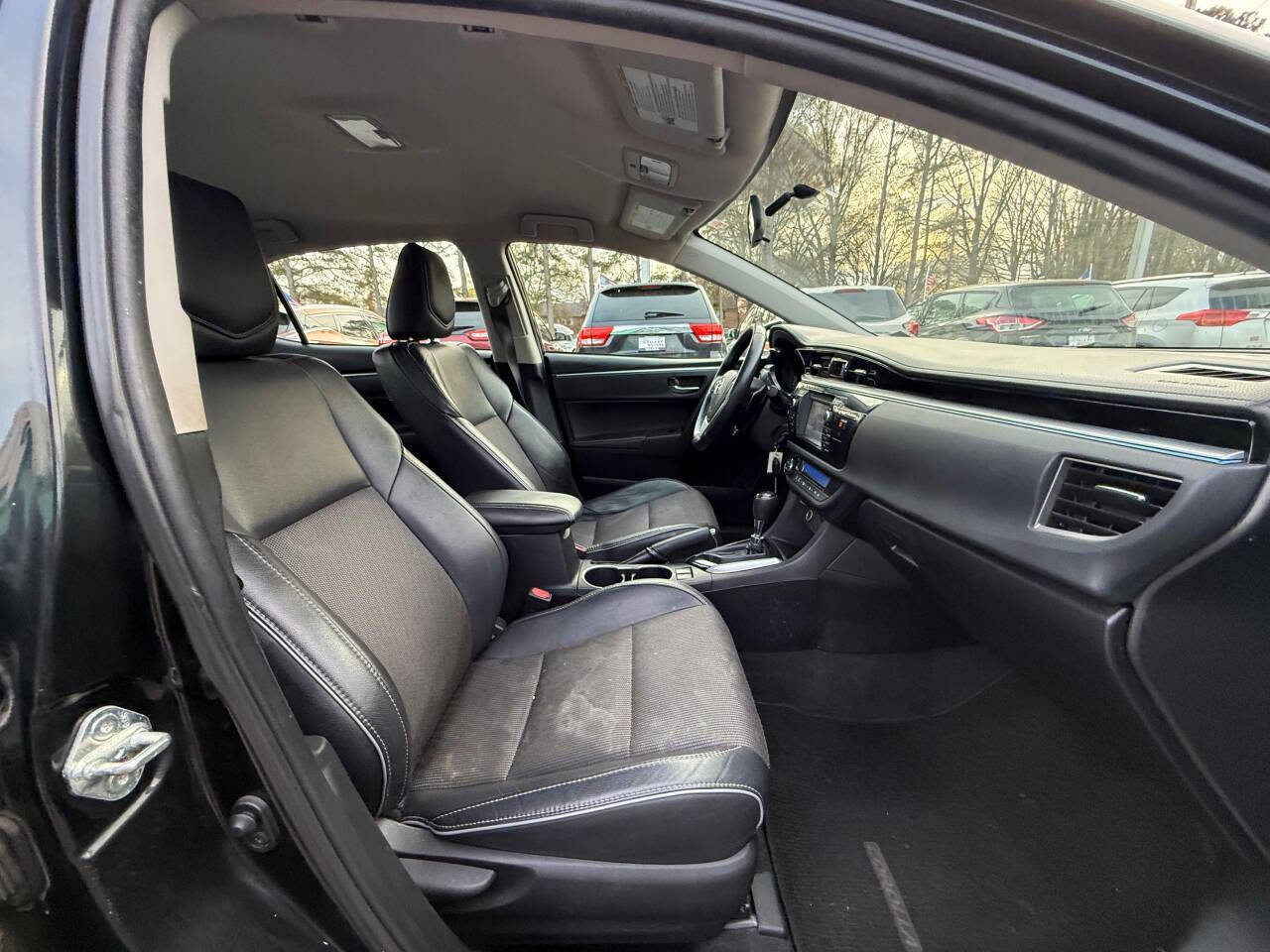 Used 2015 Toyota Corolla S FWD image 13