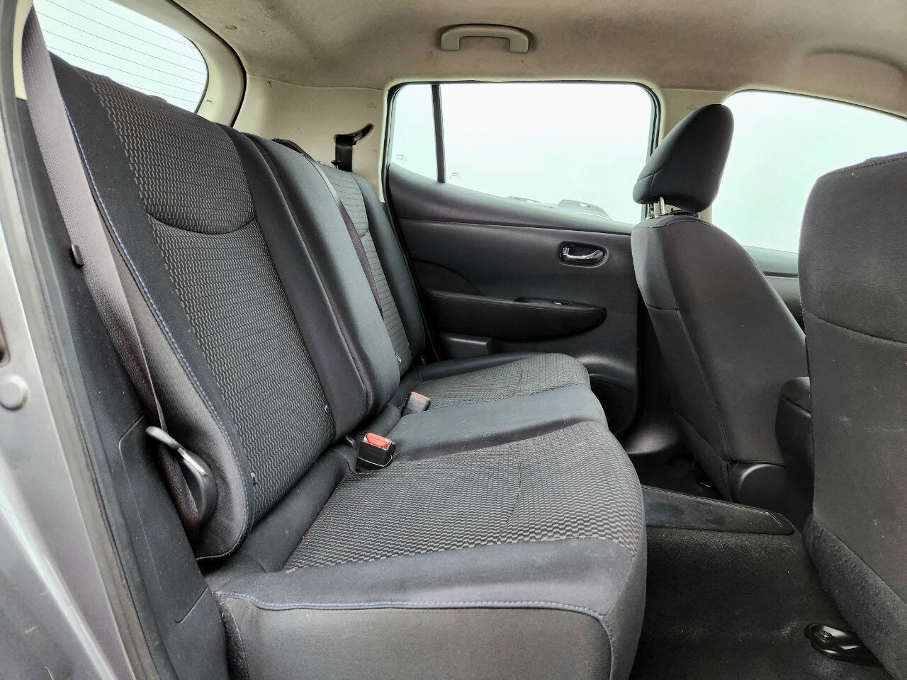 Used 2015 Nissan Leaf S w/ Charge Package image 17