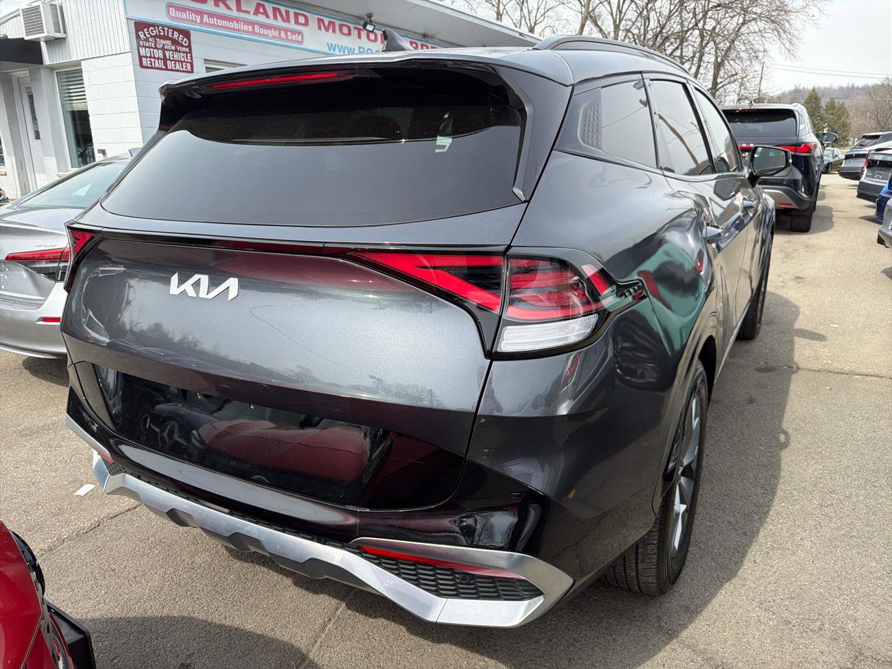 Used 2023 Kia Sportage SX image 6